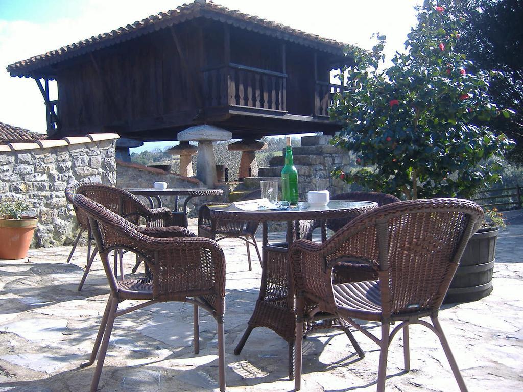 El Foyu Hotel Colunga Buitenkant foto
