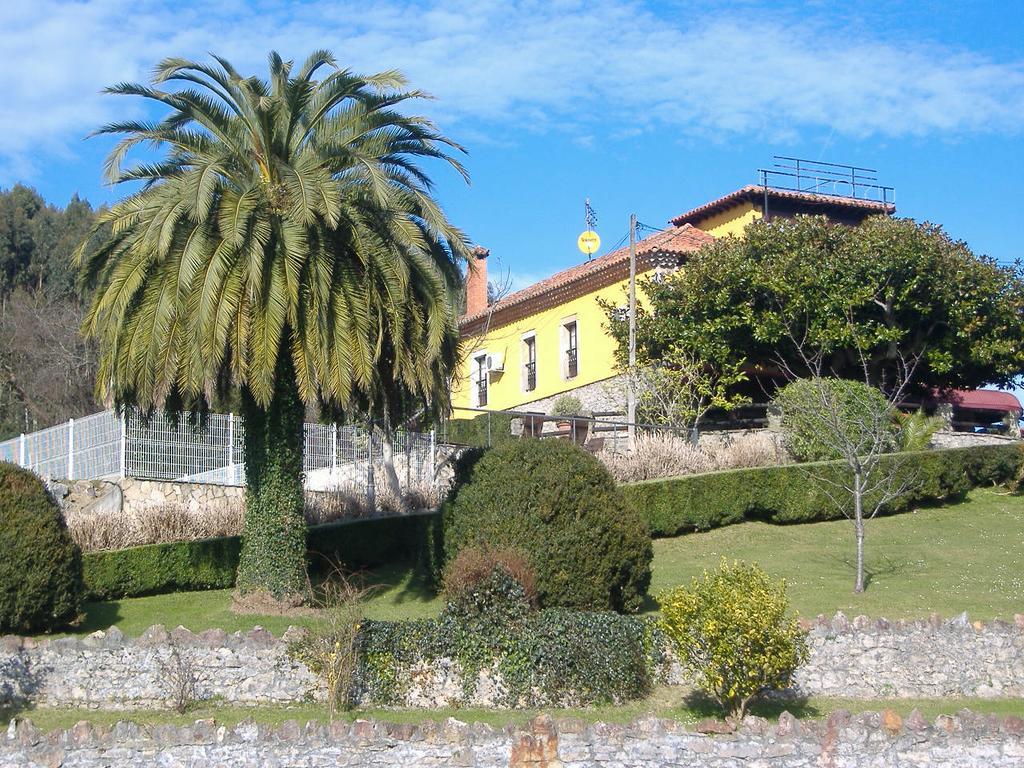 El Foyu Hotel Colunga Buitenkant foto