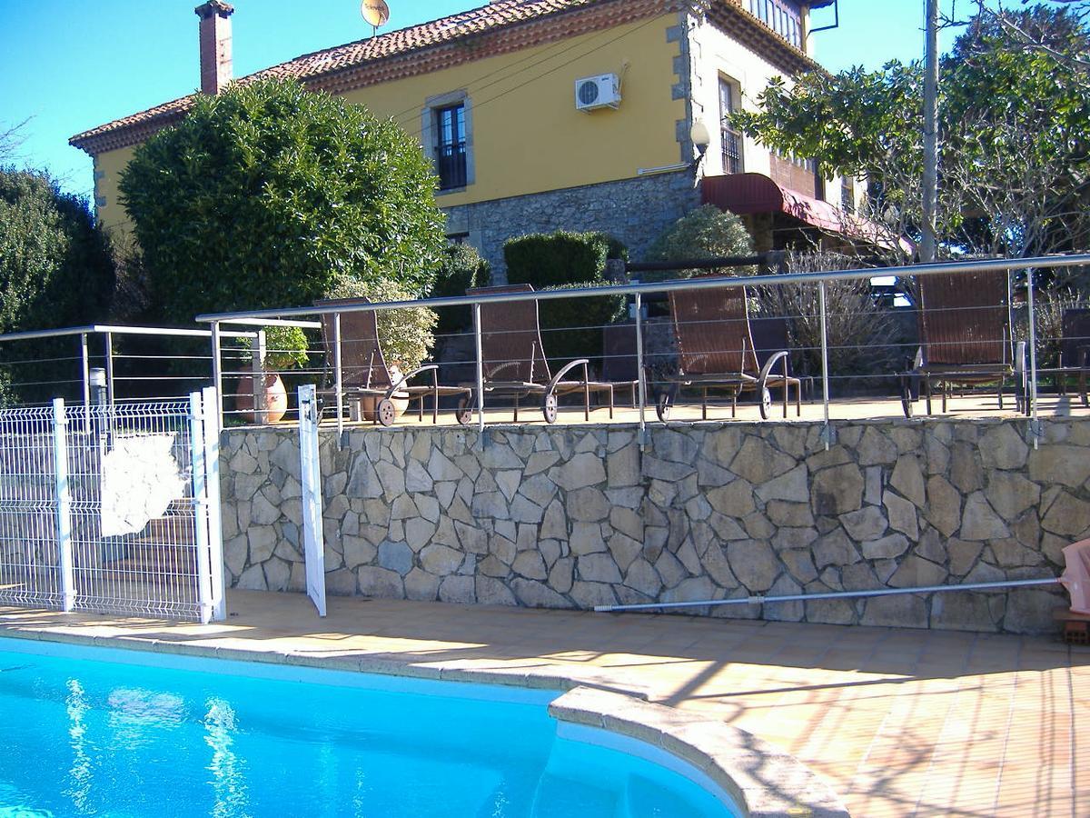 El Foyu Hotel Colunga Buitenkant foto